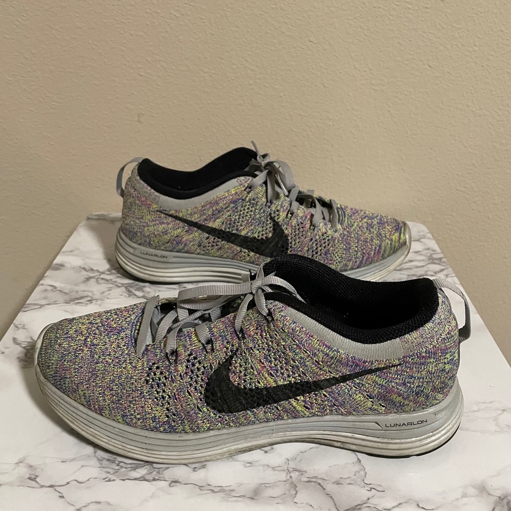 Nike flyknit lunar 1